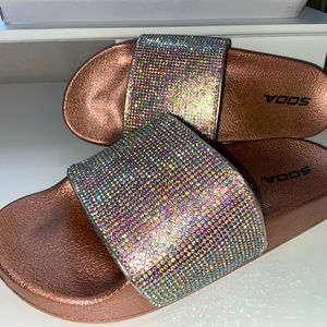 Soda Womens Rhinestone Slides size 6